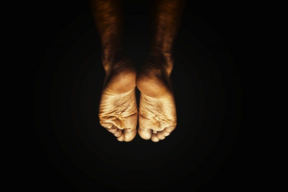 feet