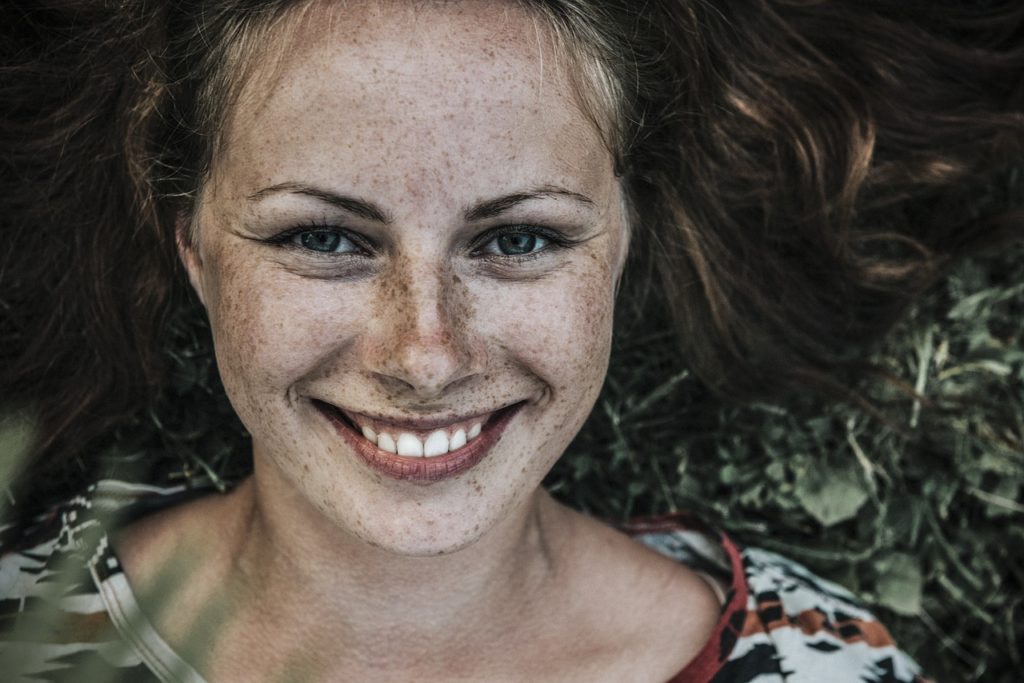 smile woman happy